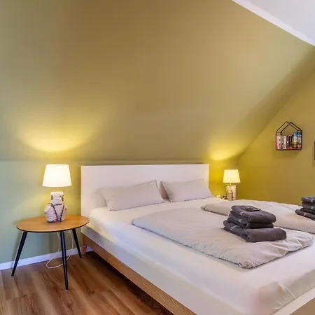 Appartamento Suederpiep - 4 Individuelle Nahe Suedstrand Moewe - Stilvolle Maisonette Fuer Bis Zu 4 Personen