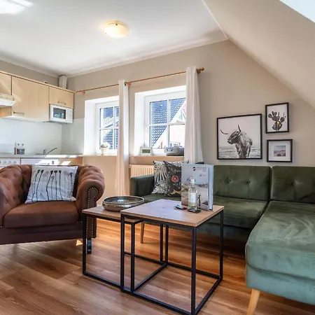 Appartamento Suederpiep - 4 Individuelle Nahe Suedstrand Moewe - Stilvolle Maisonette Fuer Bis Zu 4 Personen *